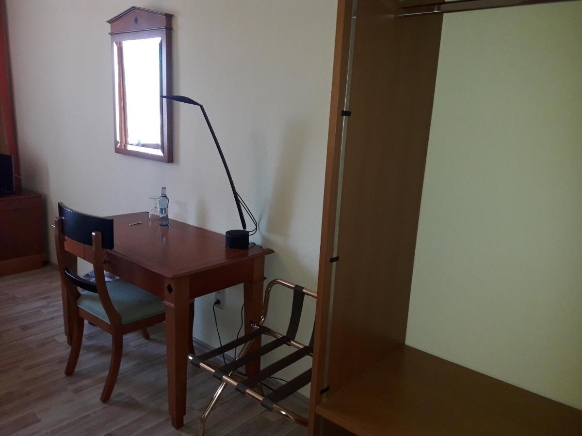 Hotel Schloss Fuchsmuehl Ngoại thất bức ảnh